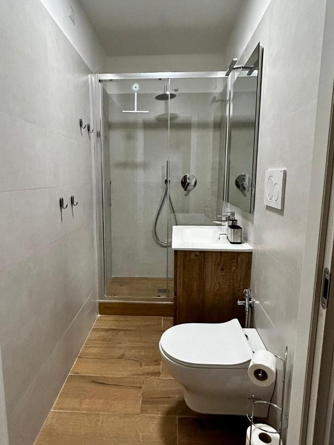 Lotus Apartman Bari Kültér fotó