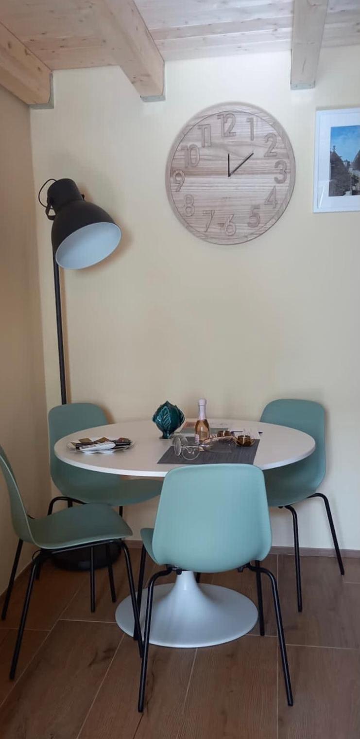 Lotus Apartman Bari Kültér fotó